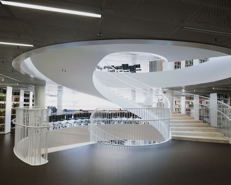 大學(xué)圖書(shū)館設(shè)計(jì)如何成為校園催化劑